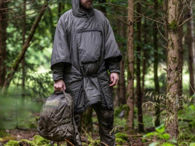 Swagman Roll Poncho